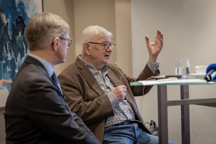 Black Coffee mit Joschka Fischer