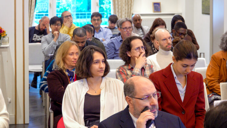 Zweiter Tag des Symposiums „Cross-Cultural Artificial Intelligence“